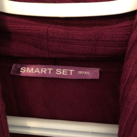 Long sleeve cowl neck sweater - Picture 2 of 2